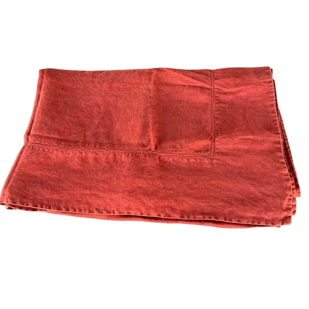 Williams-Sonoma 100% Linen Double Hemstitch Tablecloth Chili 52x70 Hungary GUC
